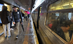 people waiting for the subway