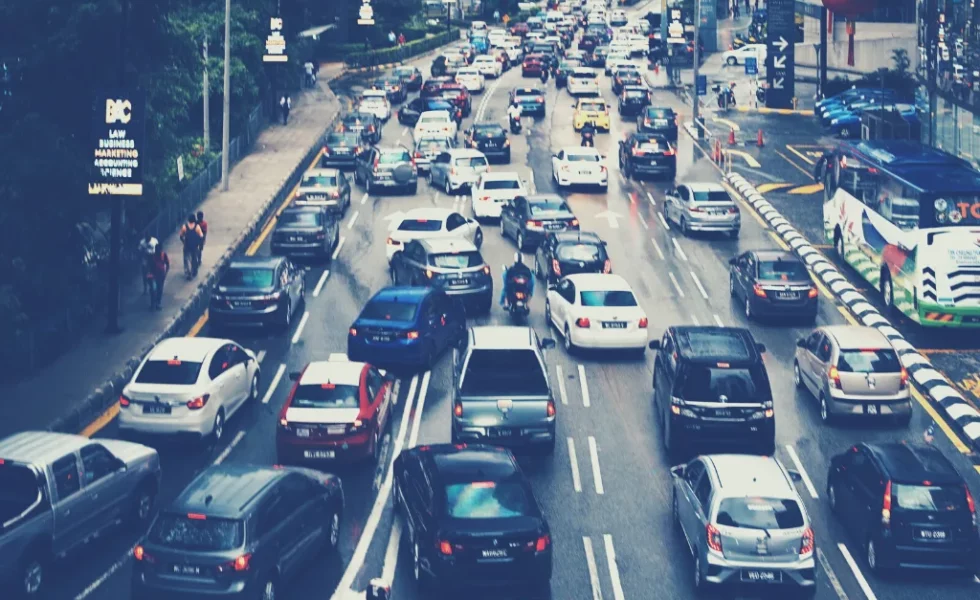 congested street traffic