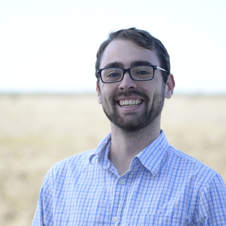 Haggai Davis headshot