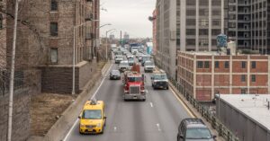 photo of top tier BQE cantilever traffic