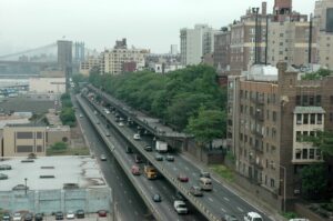 aerial of BQE in brooklyn heights