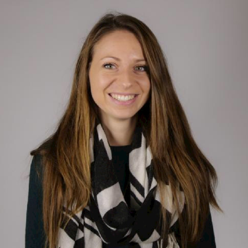 Headshot of Hannah Younes